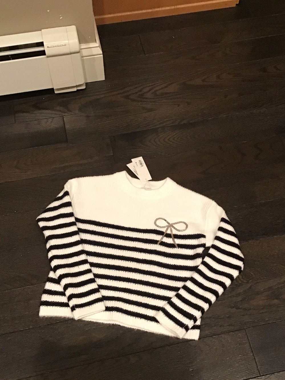Janie and Jack White & Black Striped Sweater with Bow Accent. Holidays. 7YR